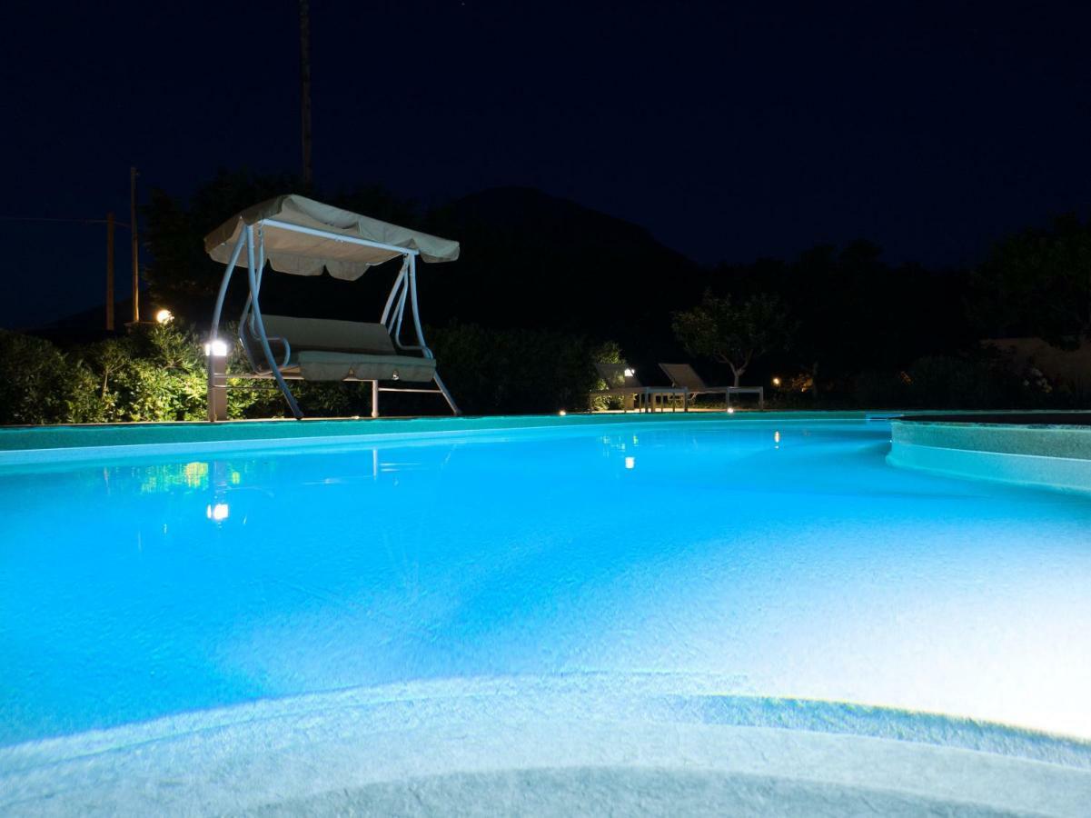 Naxos Cottage Kato Sangrion ภายนอก รูปภาพ